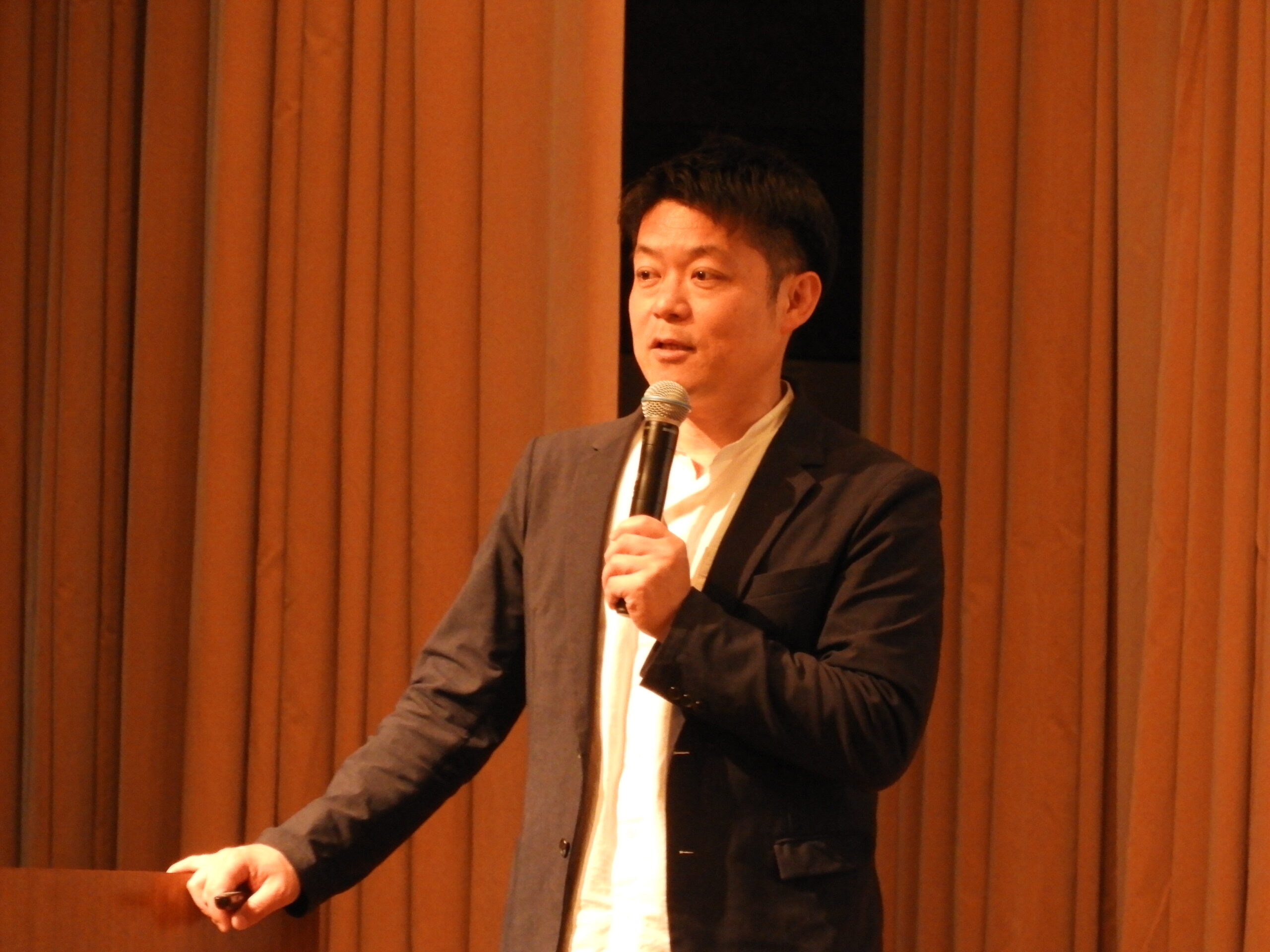 講演会